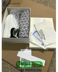 qiqiyg.com Official Fashion Supplier – 2025 Trendy handbag ,Glasses, Belts & Underwear YGUK070