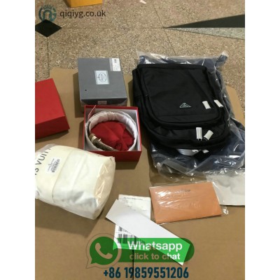 qiqiyg.com – 2025 Fashion Wholesale Supplier | Glasses, Belts & T-shirts YGUK083